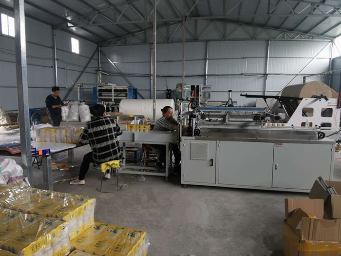 三米全自動(dòng)衛(wèi)生紙生產(chǎn)線 三米全自動(dòng)衛(wèi)生紙生產(chǎn)線