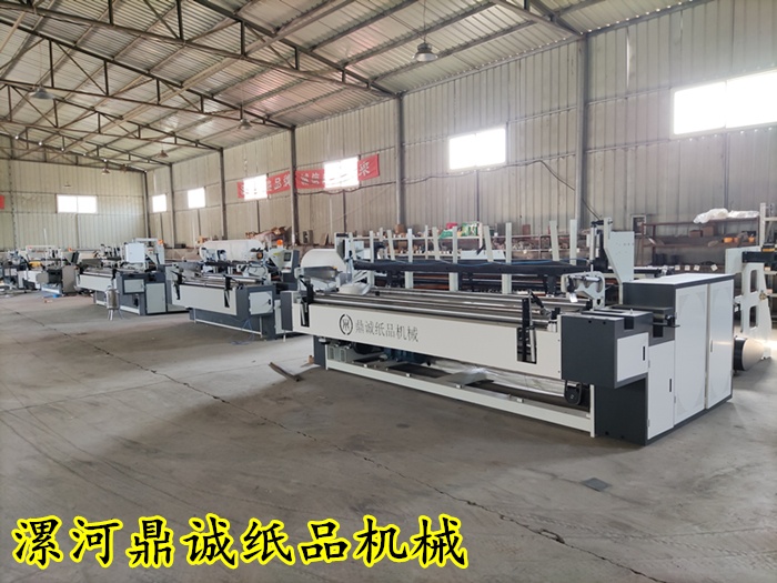 三米全自動衛(wèi)生紙復卷機 三米全自動衛(wèi)生紙復卷機